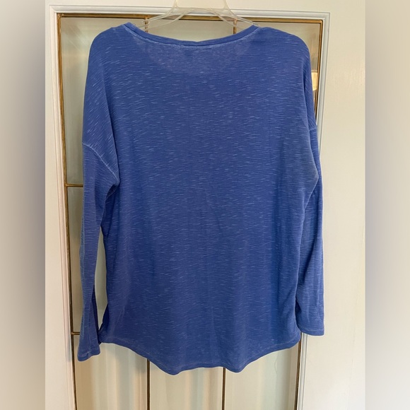 Women’s Aerie Marled Blue Cotton blend long sleeve shirt - Picture 4 of 4